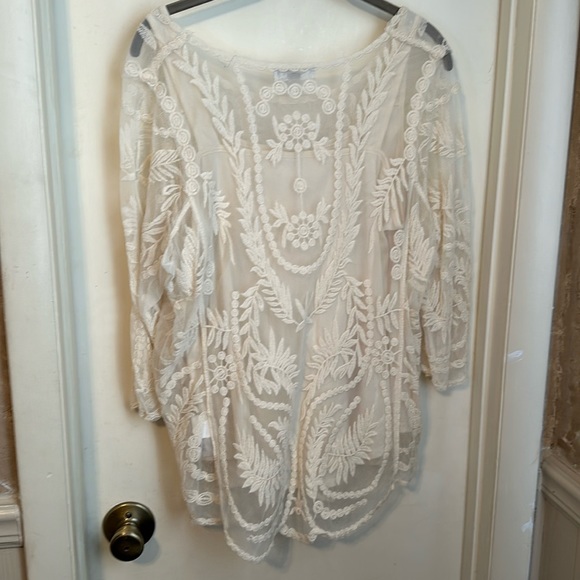 Dressbarn Sheer Embroidered Top With Camisole Size 1X NWT - Picture 7 of 12